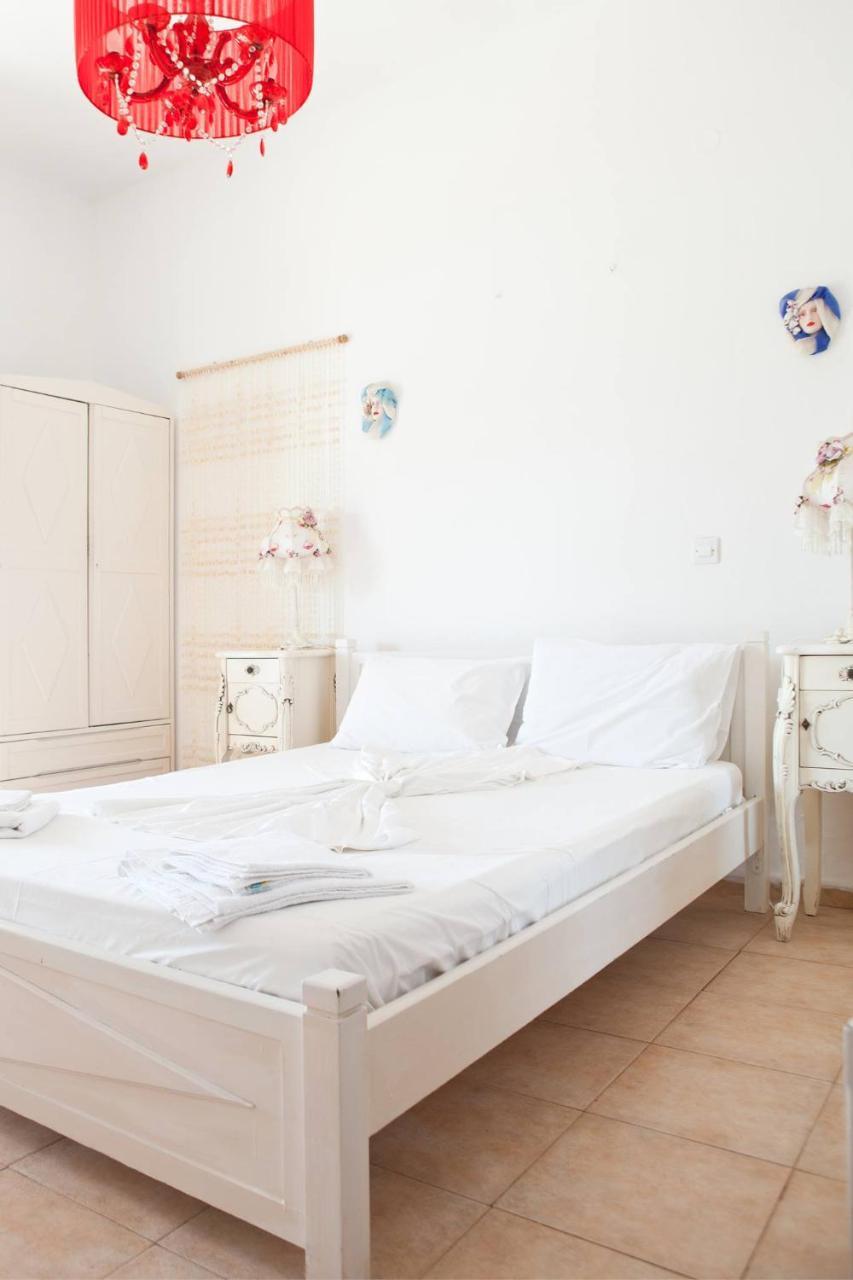 Hotel Albatross Livadi  Zewnętrze zdjęcie