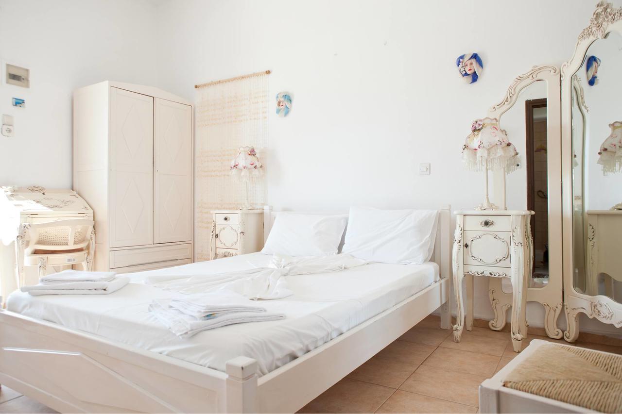 Hotel Albatross Livadi  Zewnętrze zdjęcie