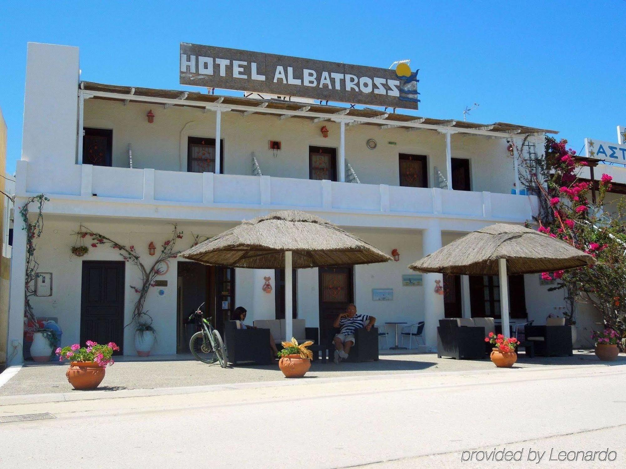 Hotel Albatross Livadi  Zewnętrze zdjęcie